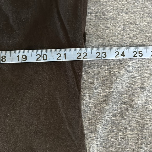 Michael Kors Women’s XL Black Laced Shoulders Logo Tee Shirt - Picture 5 of 7